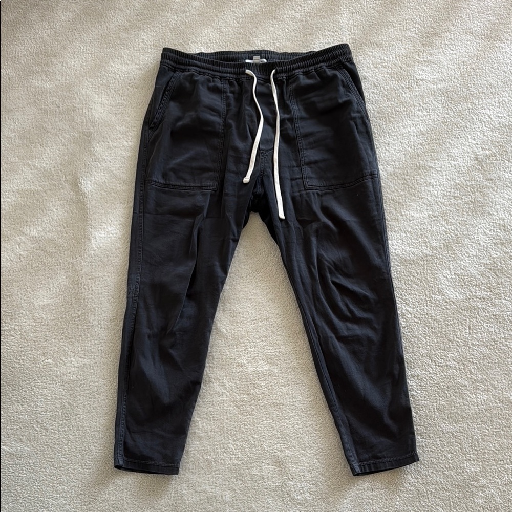 Standard James Perse charcoal grey cropped drop waist Jogger Pants